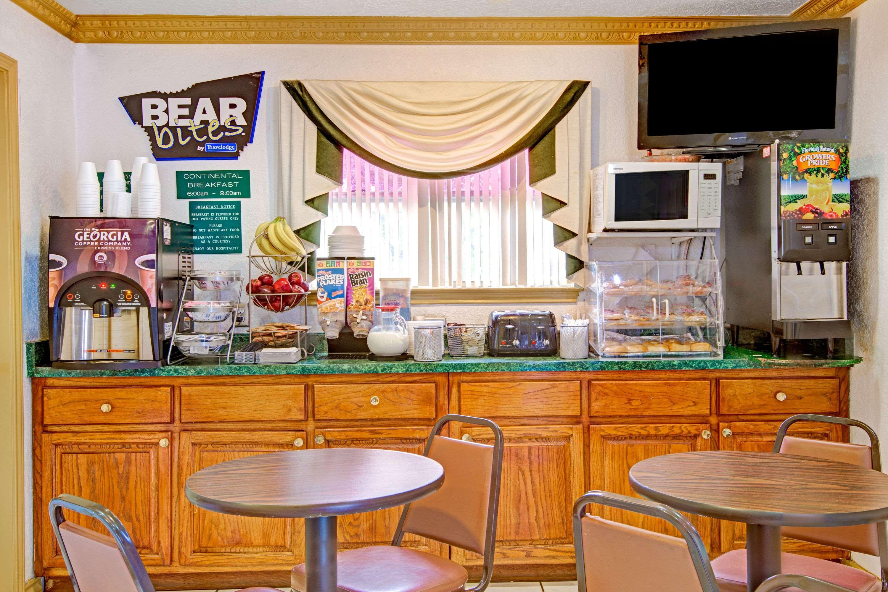 Econo Lodge Inn & Suites Near Lackland Afb San Antonio Buitenkant foto