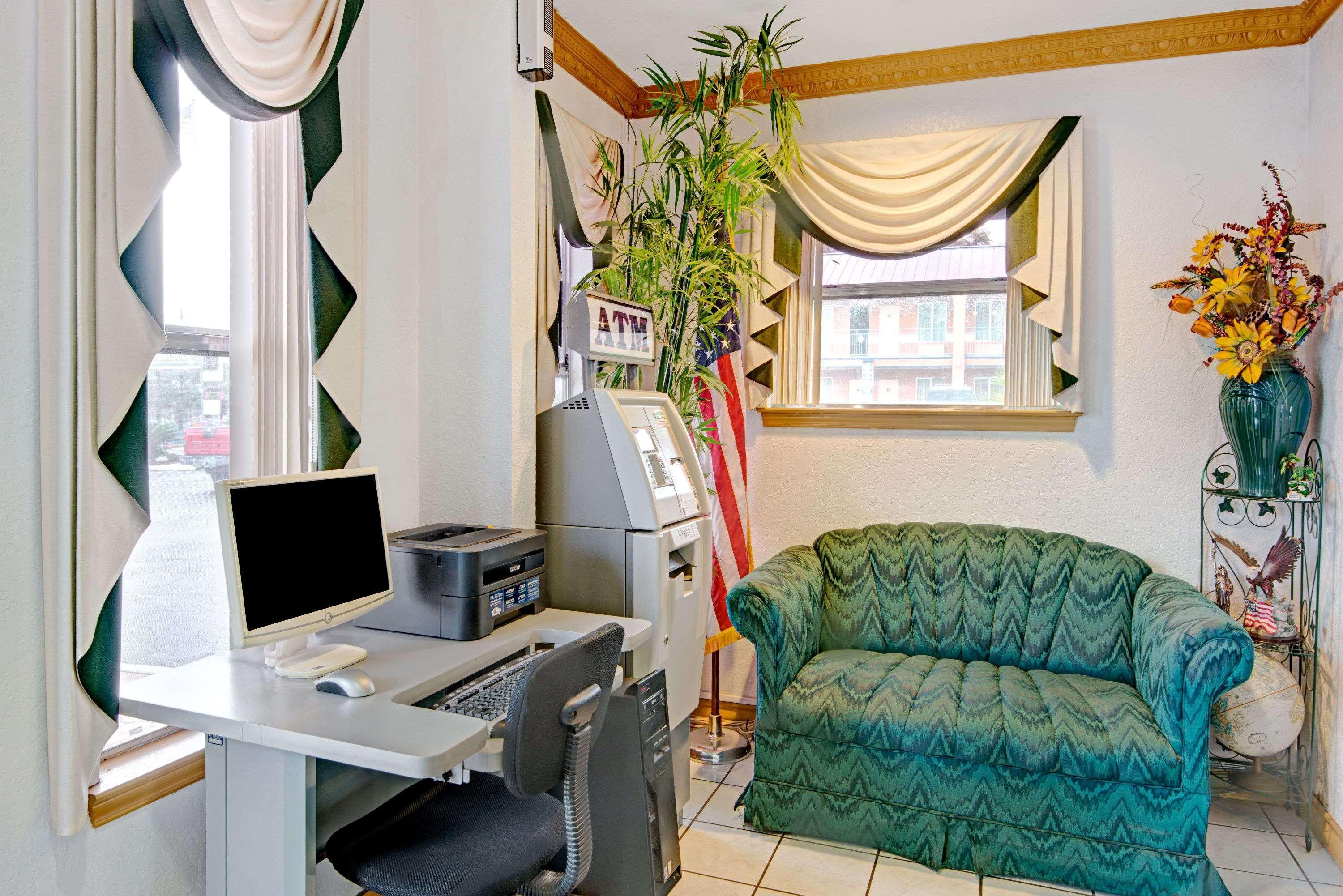 Econo Lodge Inn & Suites Near Lackland Afb San Antonio Buitenkant foto