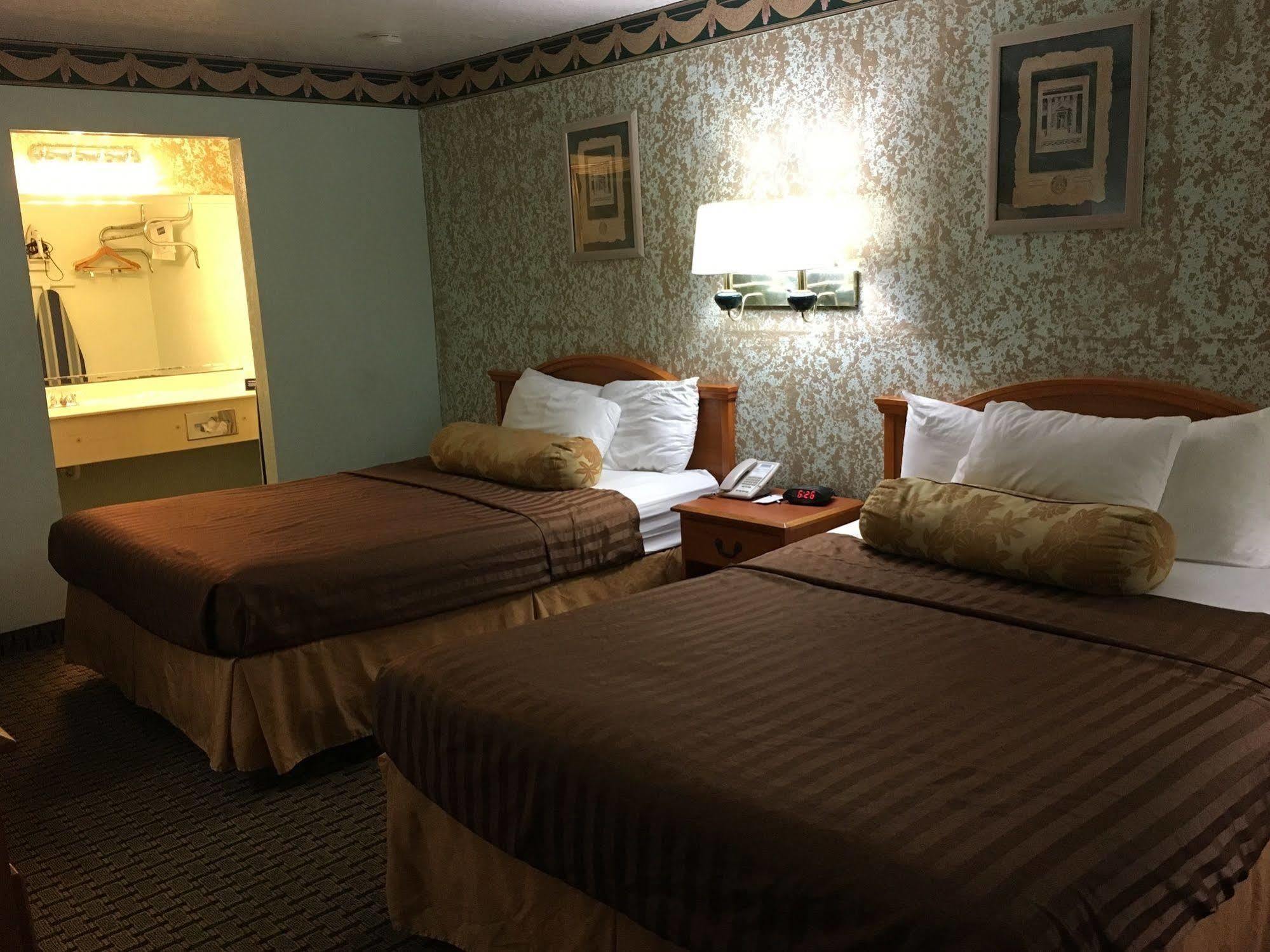 Econo Lodge Inn & Suites Near Lackland Afb San Antonio Buitenkant foto