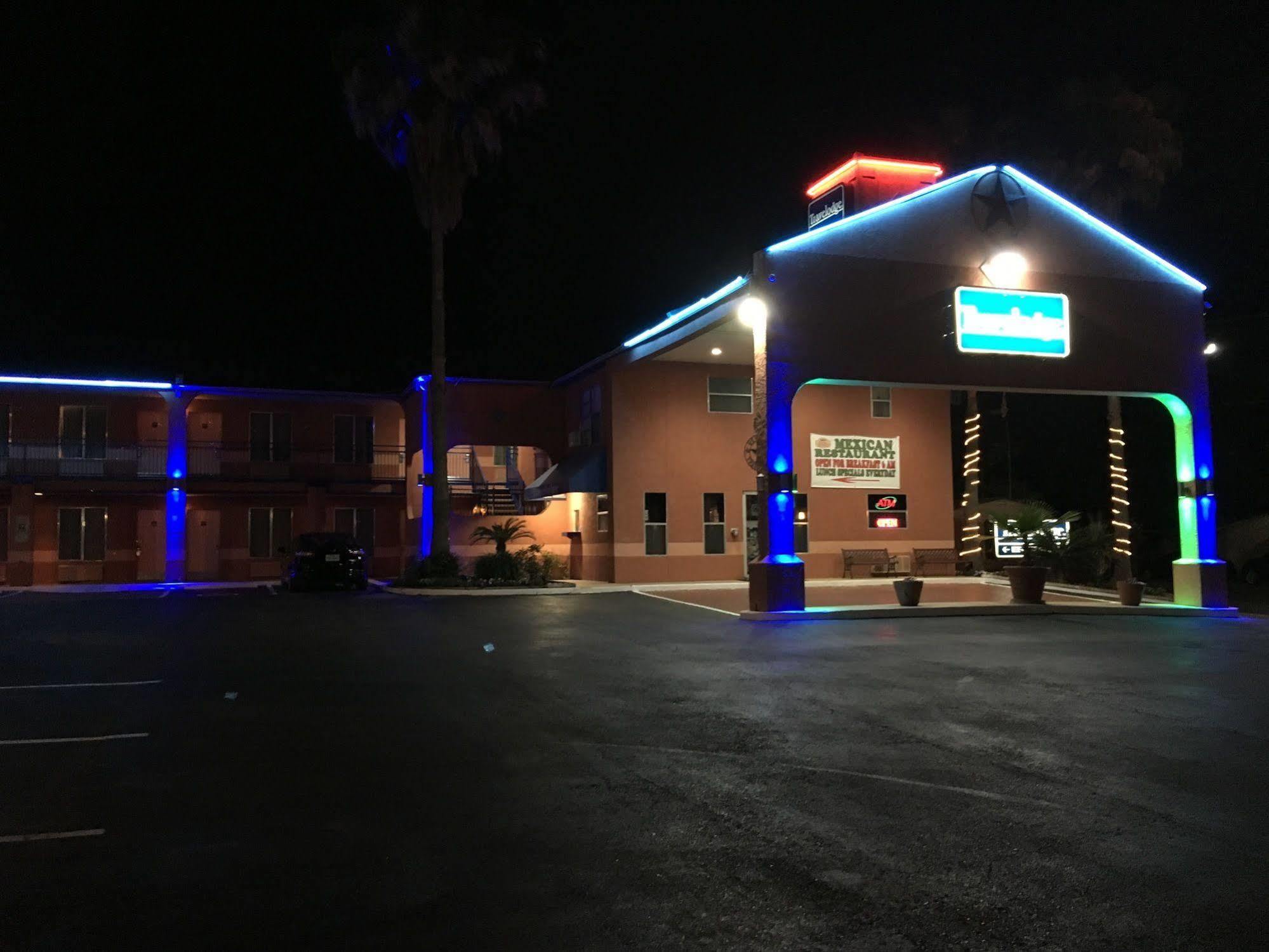 Econo Lodge Inn & Suites Near Lackland Afb San Antonio Buitenkant foto
